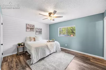 2650 Maroon Bells Avenue, Colorado Springs, CO 80918 - Photo 12