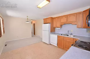 2111 Kodiak Dr, Colorado Springs, CO 80910 - Photo 6