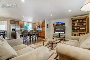 3812 Somerset Dr, Colorado Springs, CO 80907 - Photo 6