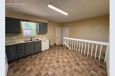 7255 Watonga Court, Colorado Springs, CO 80915 - Photo 4