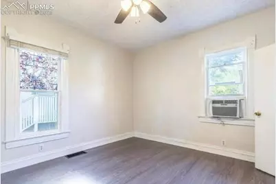 116 W Adams Avenue, Pueblo, CO 81004 - Photo 8