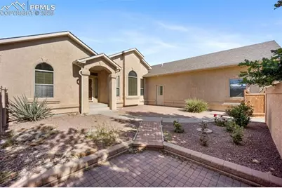 181 W Linden Avenue, Pueblo West, CO 81007 - Photo 4