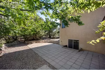 181 W Linden Avenue, Pueblo West, CO 81007 - Photo 34