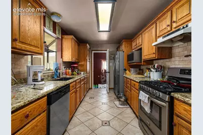 6 Oxford Street, Pueblo, CO 81005 - Photo 12