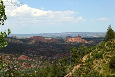 1096 Laguna Point, Manitou Springs, CO 80829 - Photo 2