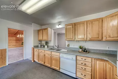 2205 Mesa Road, Colorado Springs, CO 80904 - Photo 22