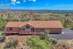 2205 Mesa Rd, Colorado Springs, CO 80904 - Photo 2