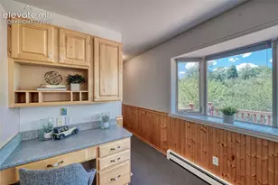2205 Mesa Rd, Colorado Springs, CO 80904 - Photo 20