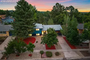 2123 Warwick Ln, Colorado Springs, CO 80909 - Photo 2