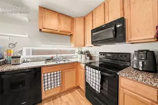 5724 Tramore Ct, Colorado Springs, CO 80927 - Photo 4