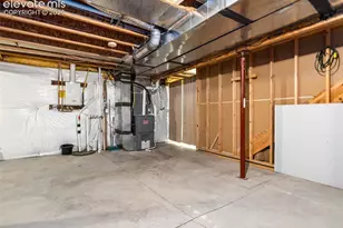 1140 W Shenandoah Dr, Pueblo, CO 81007 - Photo 32