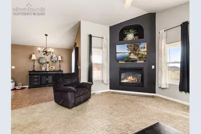 1140 W Shenandoah Drive, Pueblo, CO 81007 - Photo 14