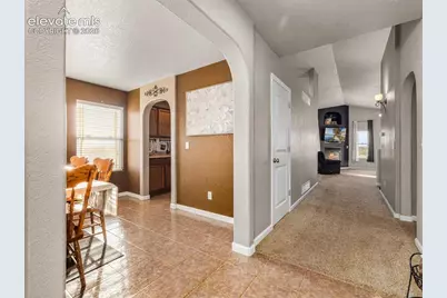 1140 W Shenandoah Drive, Pueblo, CO 81007 - Photo 2
