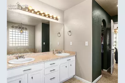 1140 W Shenandoah Drive, Pueblo, CO 81007 - Photo 20