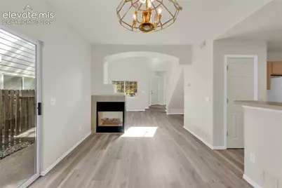 1049 Samuel Point, Colorado Springs, CO 80906 - Photo 6