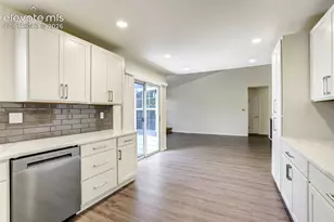 232 Cobblestone Dr, Colorado Springs, CO 80906 - Photo 16