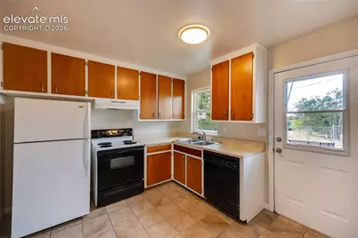 1539 Fountain Street, Colorado Springs, CO 80910 - Photo 8