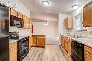 2533 Patriot Heights, Colorado Springs, CO 80904 - Photo 8