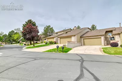 2806 Tenderfoot Hill Street, Colorado Springs, CO 80906 - Photo 2
