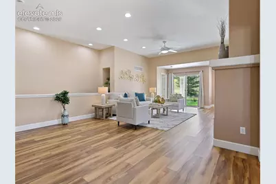 8166 S Tempe Court, Aurora, CO 80016 - Photo 4