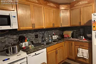 377-379 Fairway Na, Colorado Springs, CO 80906 - Photo 8