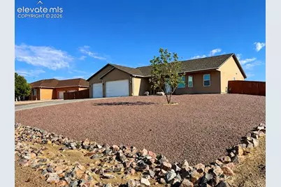 1193 E Gunpowder Lane, Pueblo, CO 81007 - Photo 2