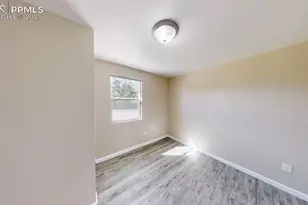 2405+2403 E St Vrain St, Colorado Springs, CO 80909 - Photo 22