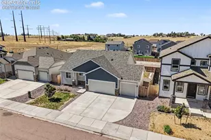 6876 Volga Dr, Colorado Springs, CO 80925 - Photo 36