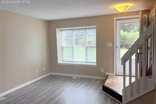524 Shady Crest Cir, Colorado Springs, CO 80916 - Photo 4
