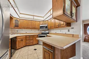 61 Radcliff Ln, Pueblo, CO 81005 - Photo 10