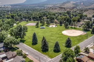 1118 Chambers Dr, Colorado Springs, CO 80904 - Photo 44