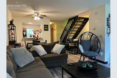 519 Shady Crest Circle, Colorado Springs, CO 80916 - Photo 4