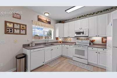 7685 Barn Owl Drive, Fountain, CO 80817 - Photo 10