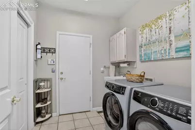 3805 Brushland Court, Colorado Springs, CO 80904 - Photo 6