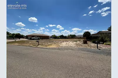 223 S Wiggins Drive, Pueblo West, CO 81007 - Photo 2