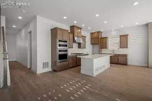 4515 Peak Crst Vw, Colorado Springs, CO 80918 - Photo 8