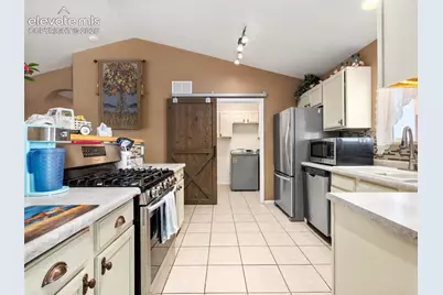 675 E McClave Drive, Pueblo, CO 81007 - Photo 8