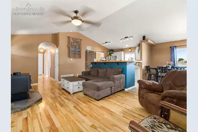 675 E McClave Drive, Pueblo, CO 81007 - Photo 4