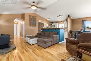 675 E McClave Dr, Pueblo, CO 81007 - Photo 4