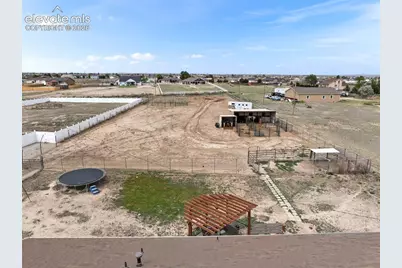 675 E McClave Drive, Pueblo, CO 81007 - Photo 28