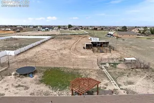 675 E McClave Dr, Pueblo, CO 81007 - Photo 28