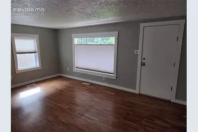 2823 Main Street, Colorado Springs, CO 80907 - Photo 4