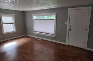 2823 Main St, Colorado Springs, CO 80907 - Photo 4