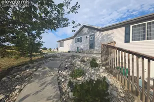 7971 Schumaker Rd, Bennett, CO 80102 - Photo 2
