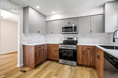 2046 Palm Drive, Colorado Springs, CO 80918 - Photo 16