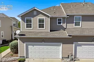 6920 Sandcastle Pt, Colorado Springs, CO 80923 - Photo 2