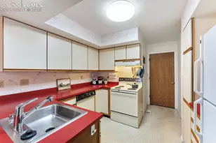1229 Holland Park Blvd, Colorado Springs, CO 80907 - Photo 10