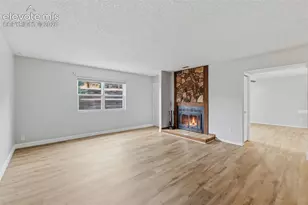 6987 Gayle Lyn Ln, Colorado Springs, CO 80919 - Photo 8