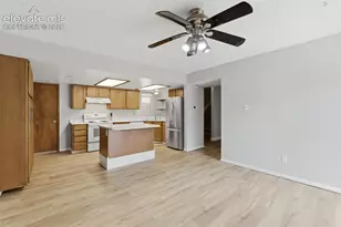 6987 Gayle Lyn Ln, Colorado Springs, CO 80919 - Photo 12