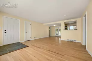 2140 Robin Dr, Colorado Springs, CO 80909 - Photo 10